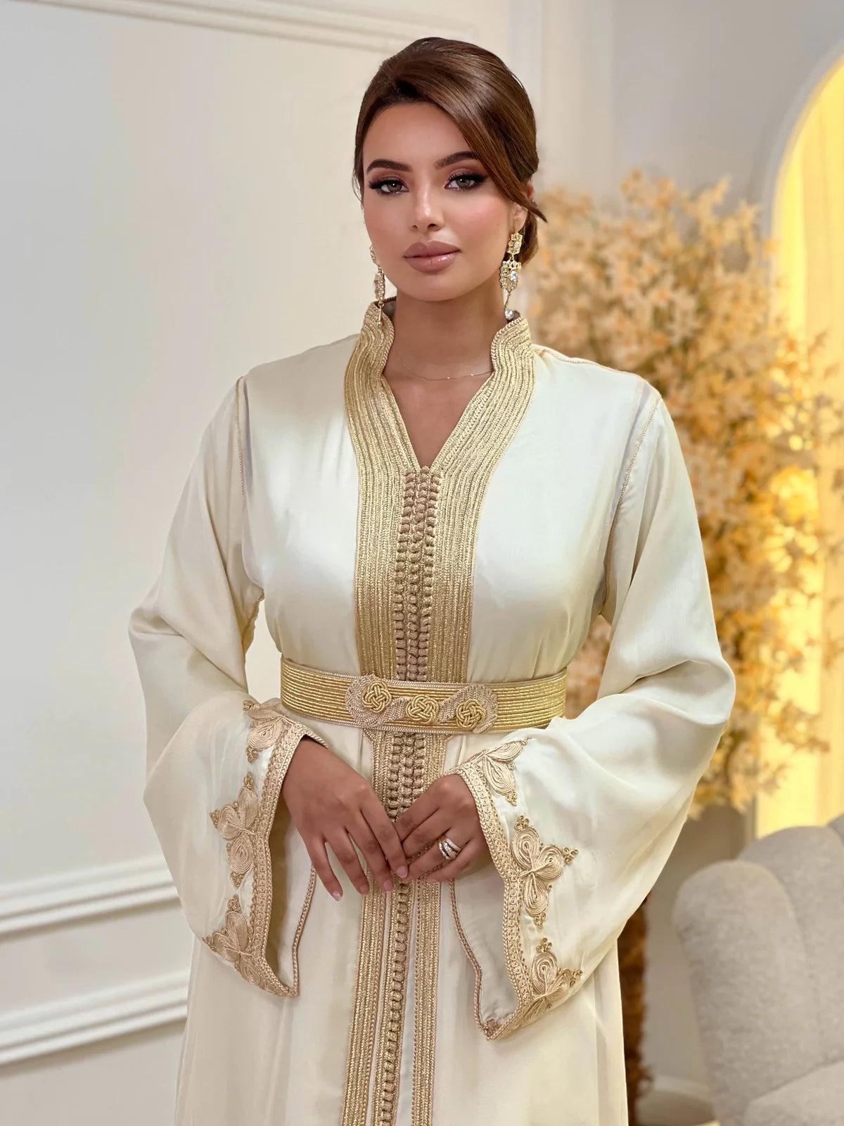 Samira Beige Takchita – Two-Piece Moroccan Ceremonial Dress