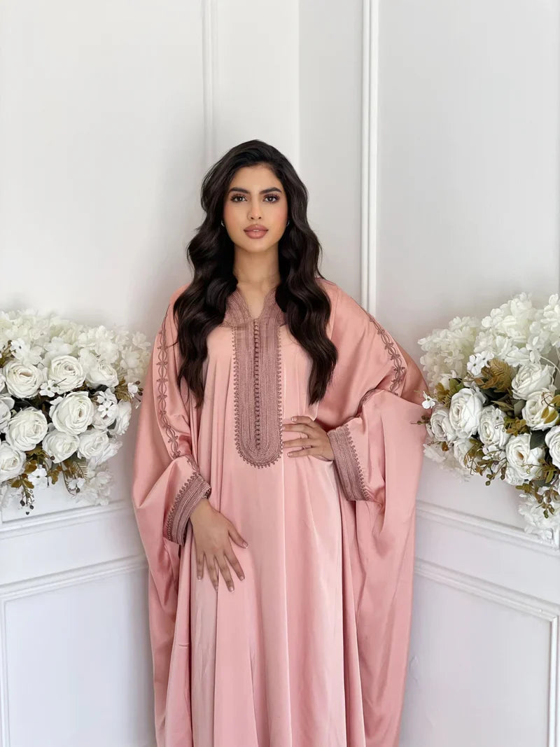 Niya Abaya – Elegant Moroccan Robe for Home & Gatherings
