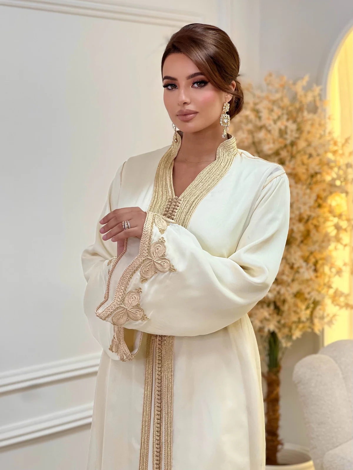 Samira Beige Takchita – Two-Piece Moroccan Ceremonial Dress