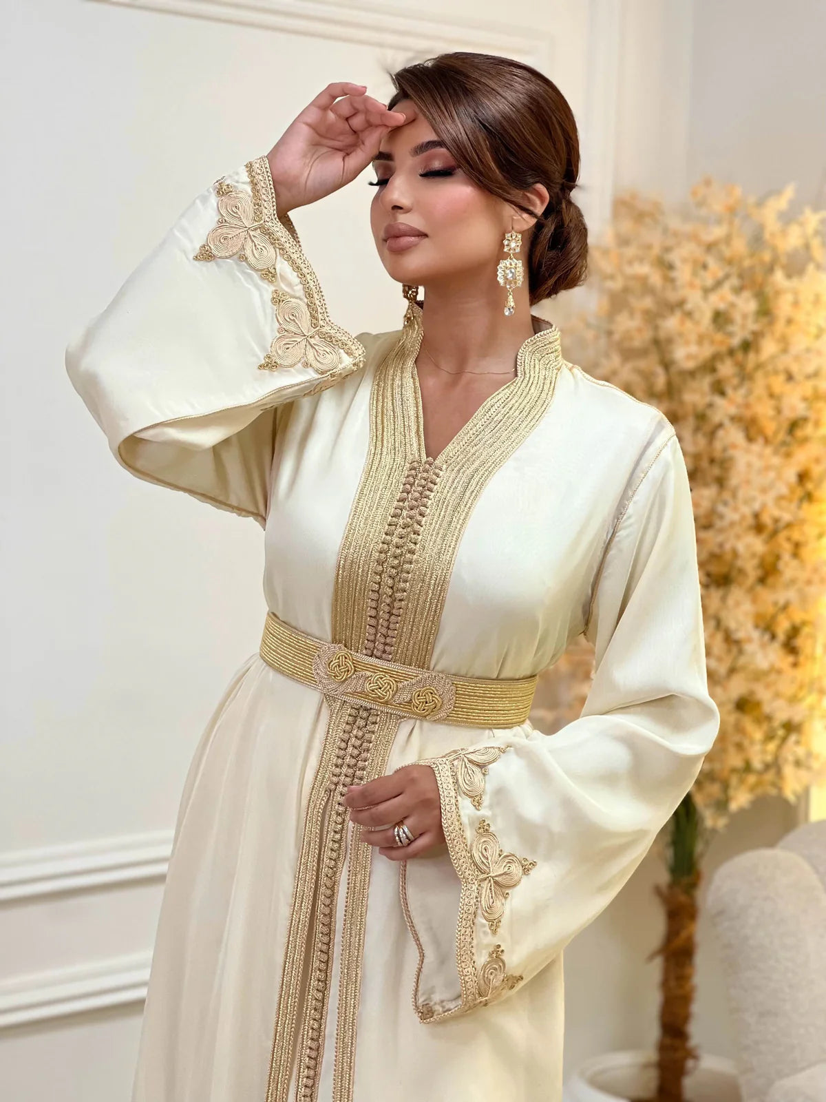 Samira Beige Takchita – Two-Piece Moroccan Ceremonial Dress