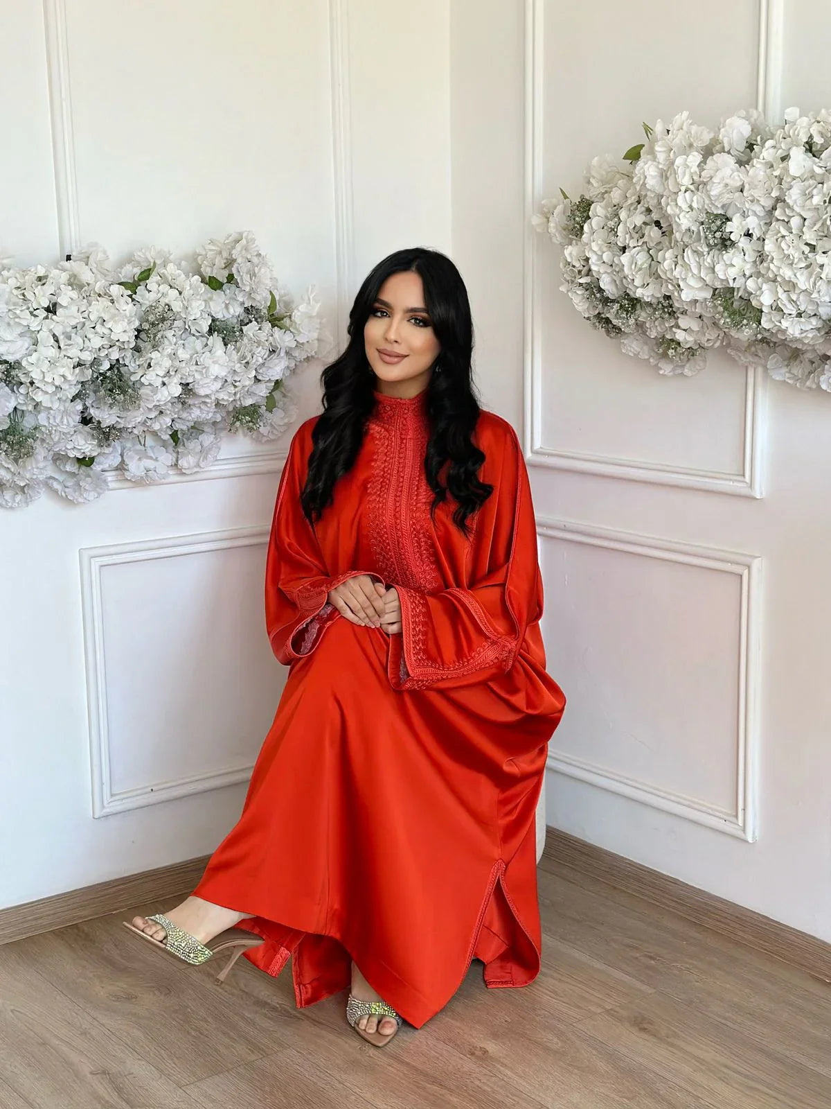 Iman Red Abaya – Elegant Moroccan Robe for Home & Gatherings